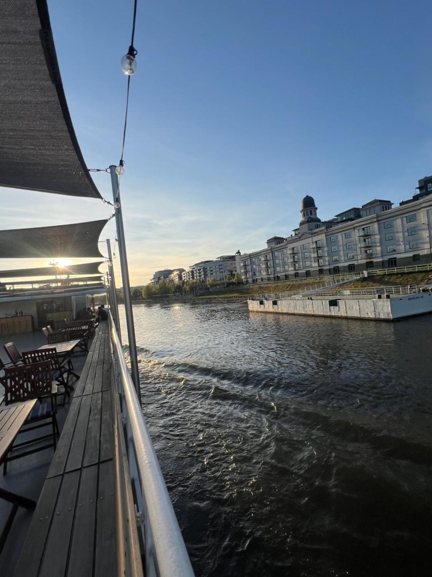 Orient Express Paris-Pressburg By Zazi Daire Dış mekan fotoğraf